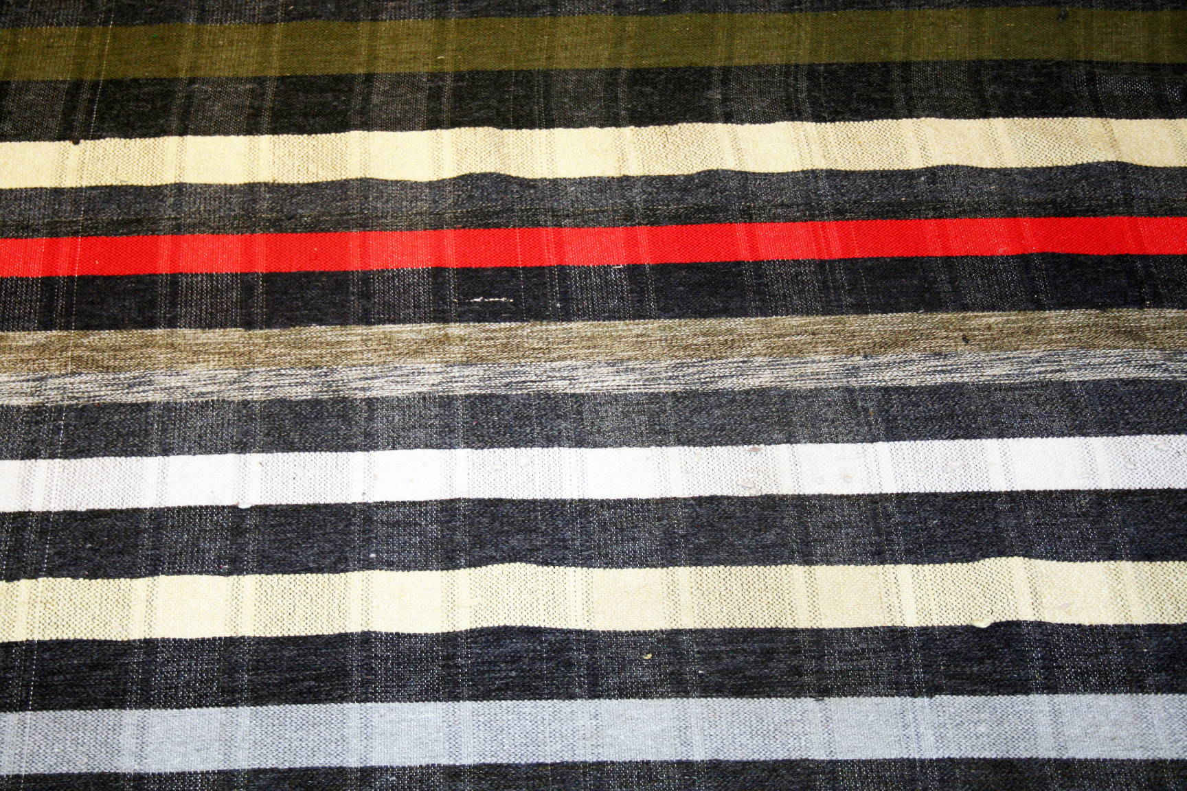 Kutahia White