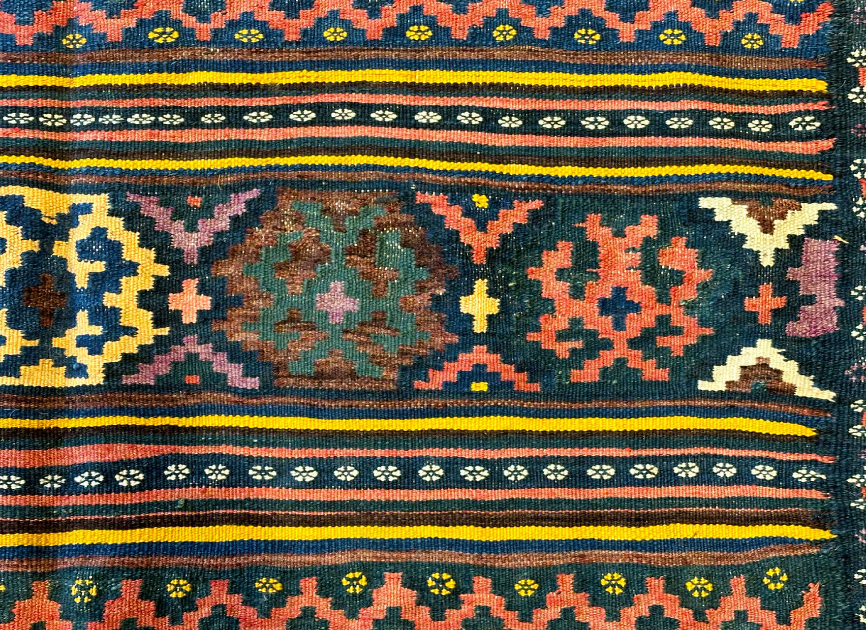 Bakhtiar Kilim