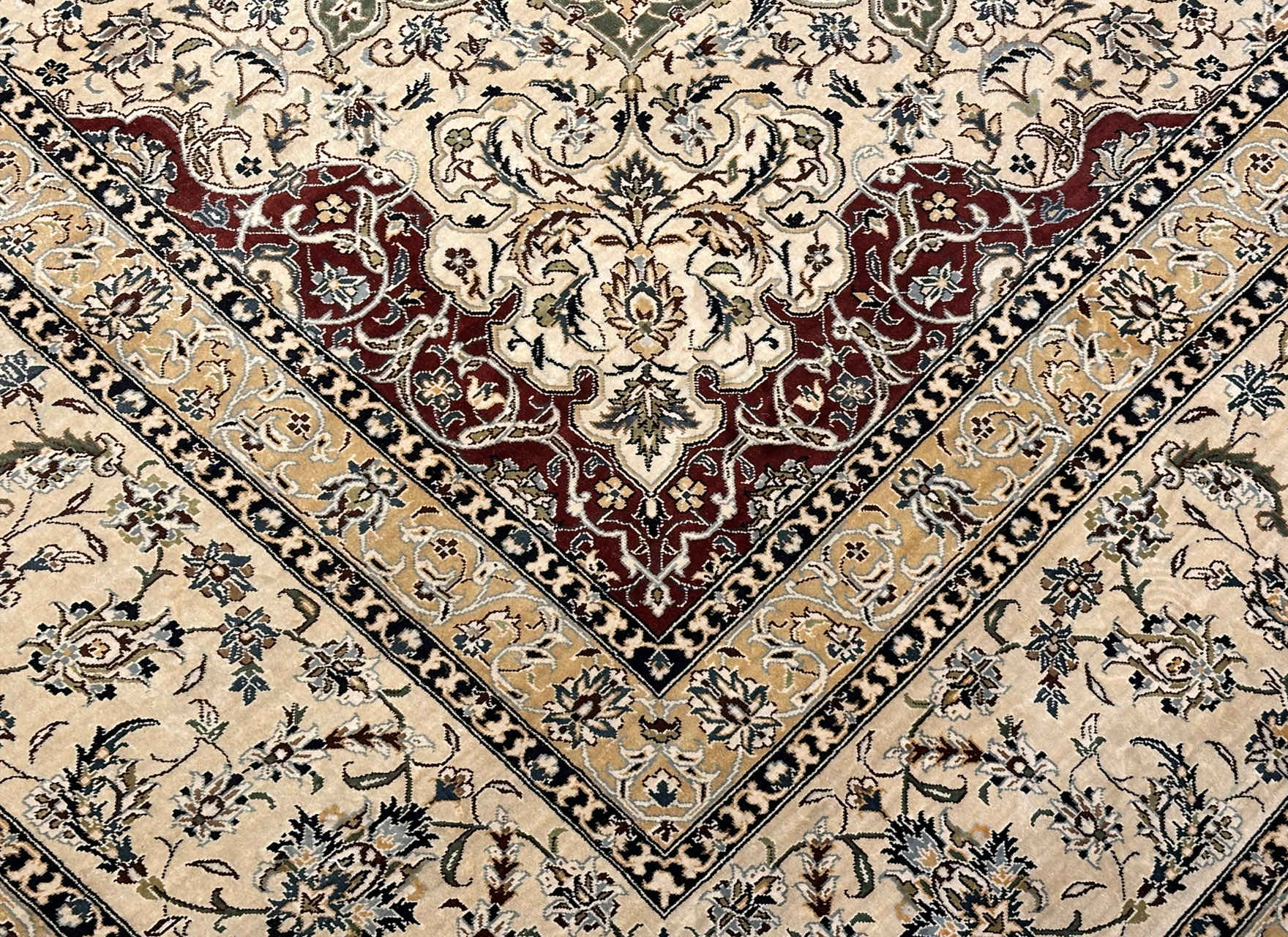 Nain Silk