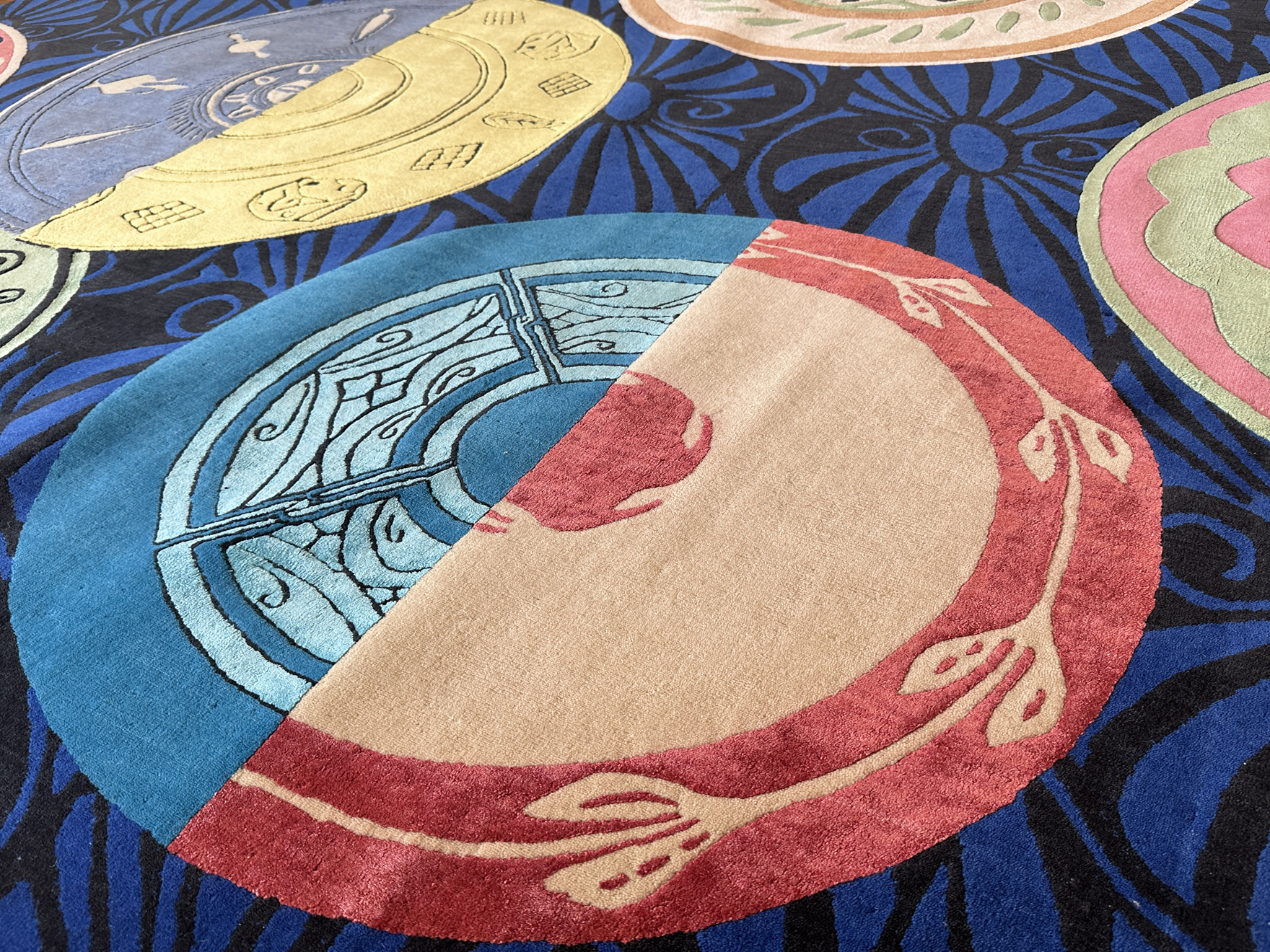 Rianna + Nina – Ta Proikia